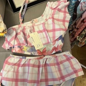 2 piece swimming suit 6/6x
